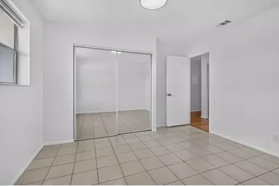109 Lake Barbara Drive, West Palm Beach, FL 33411 - Photo 17