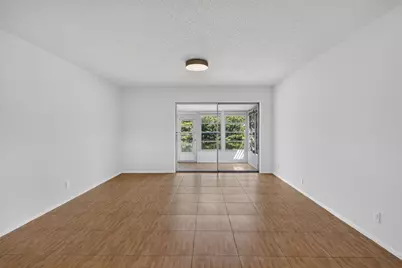 109 Lake Barbara Drive, West Palm Beach, FL 33411 - Photo 25