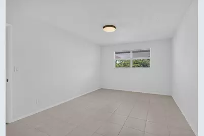 109 Lake Barbara Drive, West Palm Beach, FL 33411 - Photo 35