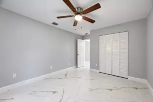 1749 SE Vesthaven Ct, Port Saint Lucie, FL 34952 - Photo 29