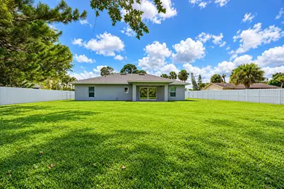 1749 SE Vesthaven Court, Port Saint Lucie, FL 34952 - Photo 35