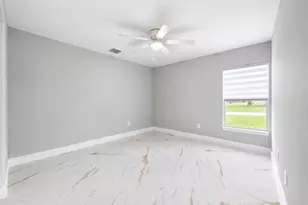 1749 SE Vesthaven Ct, Port Saint Lucie, FL 34952 - Photo 27