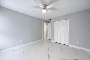 1749 SE Vesthaven Ct, Port Saint Lucie, FL 34952 - Photo 23