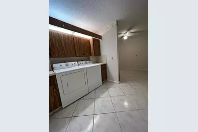 3516 Whitehall Drive #106, West Palm Beach, FL 33401 - Photo 13