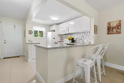7400 NW 17th Street #202, Plantation, FL 33313 - Photo 13