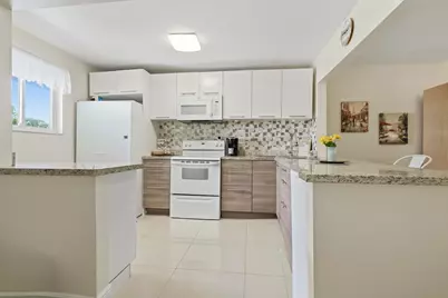 7400 NW 17th Street #202, Plantation, FL 33313 - Photo 7