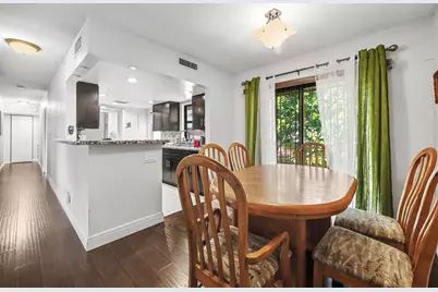 7903 NW 69th Avenue, Tamarac, FL 33321 - Photo 9