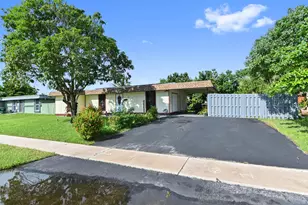 7903 NW 69th Ave, Tamarac, FL 33321 - Photo 1