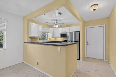 1225 NW 21st Street #32-3208, Stuart, FL 34994 - Photo 5