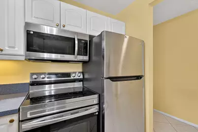 1225 NW 21st Street #32-3208, Stuart, FL 34994 - Photo 7