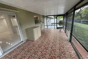 8331 NW 50th St, Lauderhill, FL 33351 - Photo 9