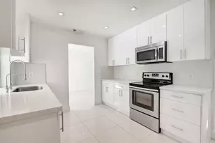 847 NW 7th St, Boca Raton, FL 33486 - Photo 19