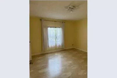 25 Laredo Place, Davie, FL 33324 - Photo 11
