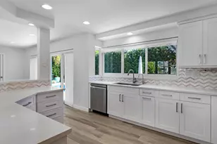 5830 NE 21st Ave, Fort Lauderdale, FL 33308 - Photo 11