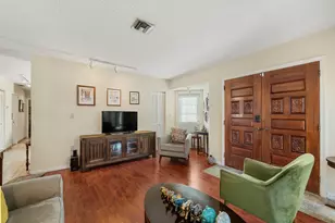 820 SW 12th Pl, Fort Lauderdale, FL 33315 - Photo 31