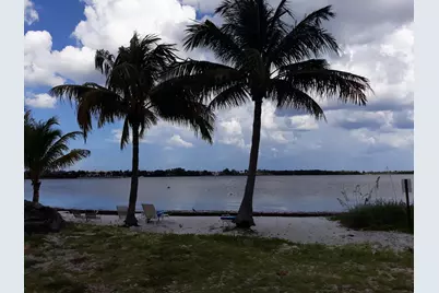 13 N Loafing Street N, Hypoluxo, FL 33462 - Photo 3