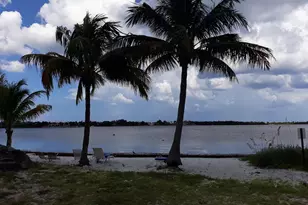 13 N Loafing Street N, Hypoluxo, FL 33462 - Photo 3