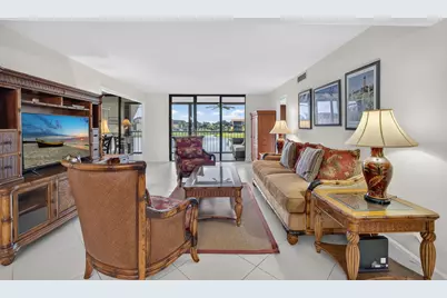5344 Woodland Lakes Drive #225, Palm Beach Gardens, FL 33418 - Photo 11