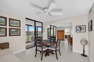 5344 Woodland Lakes Dr, Palm Beach Gardens, FL 33418 - Photo 29