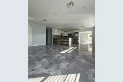 364 Garden Boulevard, Palm Beach Gardens, FL 33410 - Photo 5