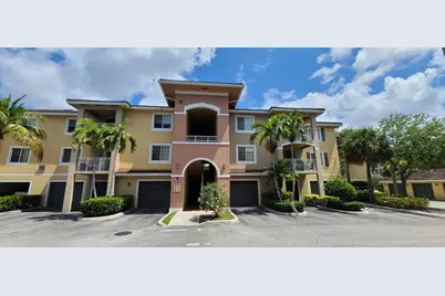 6426 Emerald Dunes Drive #105, West Palm Beach, FL 33411 - Photo 1