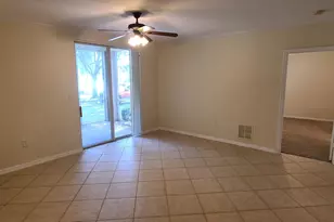 6426 Emerald Dunes Dr, West Palm Beach, FL 33411 - Photo 3