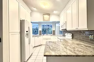 5762 Peachwood Ct, Jupiter, FL 33458 - Photo 9