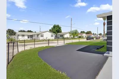 1259 W 26th Street, West Palm Beach, FL 33404 - Photo 11