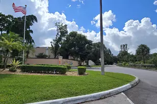 4154 Inverrary Dr, Lauderhill, FL 33319 - Photo 25