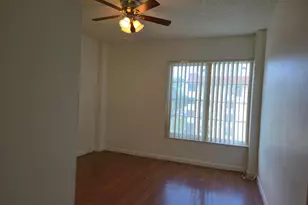 4154 Inverrary Dr, Lauderhill, FL 33319 - Photo 19