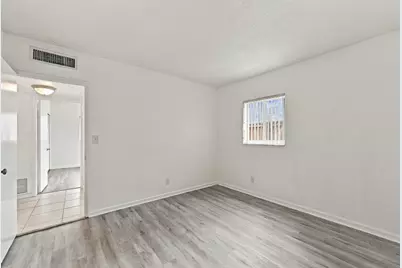 2190 SE 5th Street #5-B, Pompano Beach, FL 33062 - Photo 17