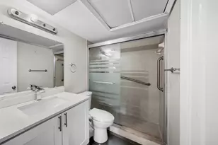 1951 NE 2nd Ave, Wilton Manors, FL 33305 - Photo 15