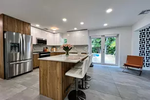 317 NW 26th Ct, Wilton Manors, FL 33311 - Photo 5