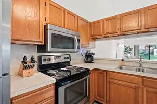 414 Buttonwood Pl, Boca Raton, FL 33431 - Photo 13