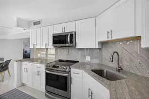 130 Lakeshore, North Palm Beach, FL 33408 - Photo 21