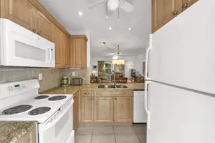 5141 W Oakland Park Blvd, Lauderdale Lakes, FL 33313 - Photo 5