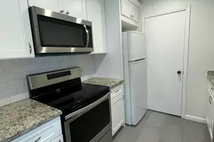 815 W Boynton Beach Blvd, Boynton Beach, FL 33426 - Photo 7