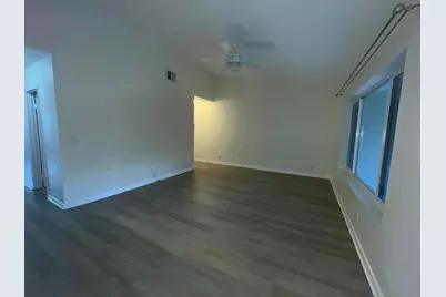 815 W Boynton Beach Boulevard #11-203, Boynton Beach, FL 33426 - Photo 3