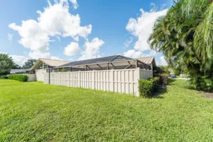 5950 Golden Eagle Cir, Palm Beach Gardens, FL 33418 - Photo 11