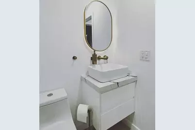 8811 W Sunrise Boulevard, Plantation, FL 33322 - Photo 19