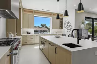 2856 NE 26th St, Fort Lauderdale, FL 33305 - Photo 13