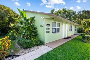 304 SW 16th Ct, Fort Lauderdale, FL 33315 - Photo 5