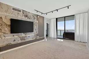 700 NE 24th St, Miami, FL 33137 - Photo 11