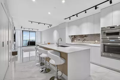 700 NE 24th Street #2006, Miami, FL 33137 - Photo 3
