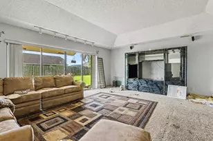8800 Placid Terrace, Lake Worth, FL 33467 - Photo 7