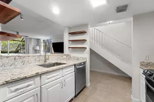 1100 Scotia Dr, Hypoluxo, FL 33462 - Photo 7
