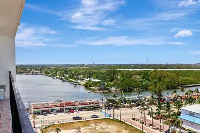322 Buchanan Street #1411, Hollywood, FL 33019 - Photo 25