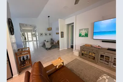 2310 Sapphire Circle, West Palm Beach, FL 33411 - Photo 13