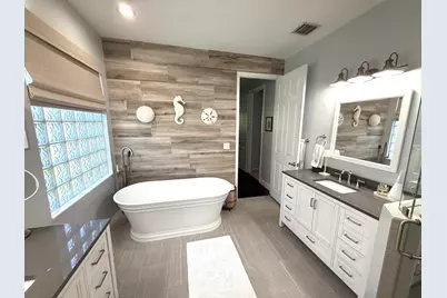 2310 Sapphire Circle, West Palm Beach, FL 33411 - Photo 27