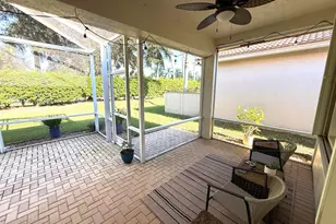 2310 Sapphire Cir, West Palm Beach, FL 33411 - Photo 45